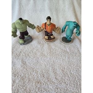Monsters Inc Disney Infinity Pixar  Sully, Incredible Hulk, Wreck It Ralph